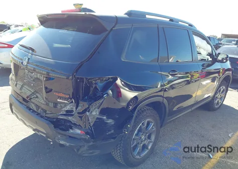2024 Honda Passport Awd Trailsport from USA, damaged, VIN 5FNYF8H68RB006197